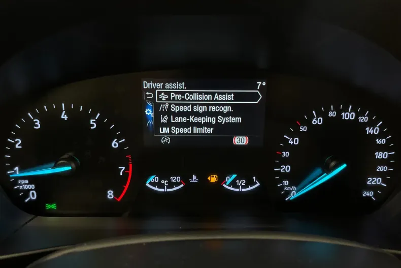 Ford Focus din 2021 cu 70.754 km - oferta FOR162698 - foto 19