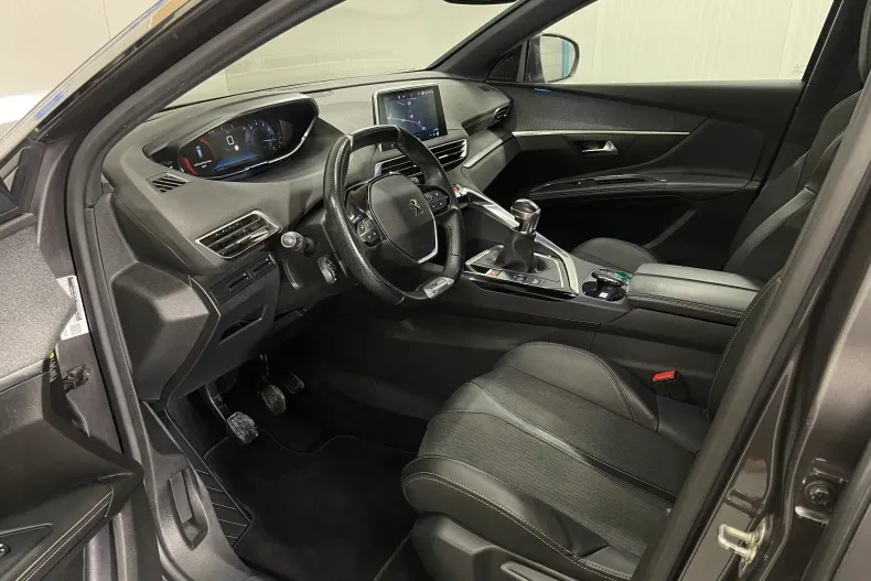 Peugeot 5008 din 2020 cu 130.852 km - oferta PEU162699 - foto 5