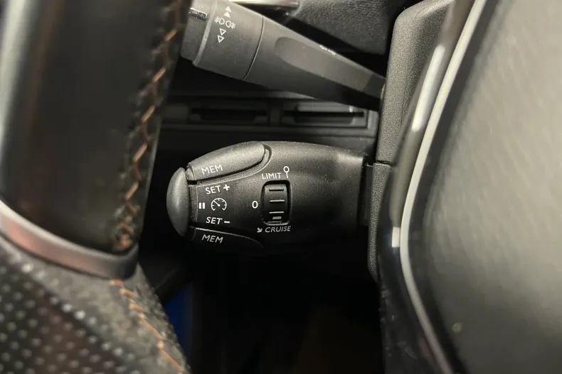 Peugeot 5008 din 2020 cu 130.852 km - oferta PEU162699 - foto 28