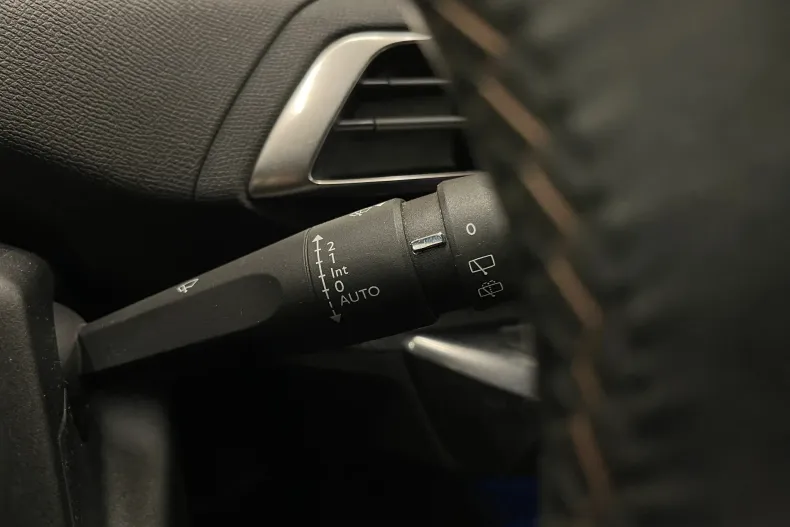 Peugeot 5008 din 2020 cu 130.852 km - oferta PEU162699 - foto 30