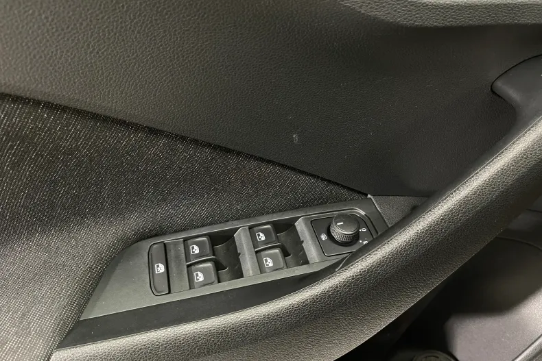 Skoda Scala din 2020 cu 65.310 km - oferta SKO162703 - foto 18