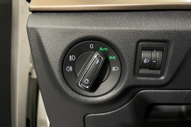 Skoda Scala din 2020 cu 65.310 km - oferta SKO162703 - foto 19