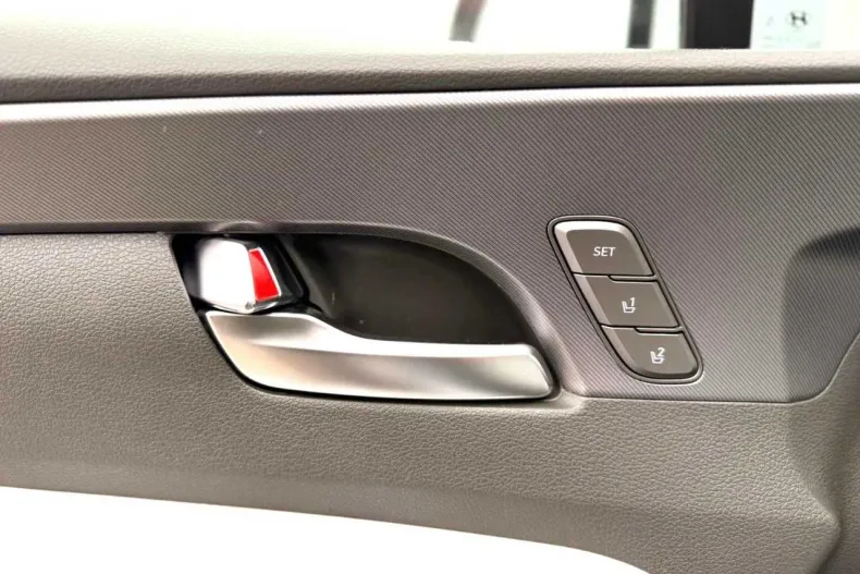 Hyundai SANTA FE din 2021 cu 115.000 km - oferta HYU162710 - foto 19