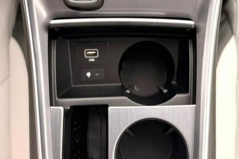 Hyundai SANTA FE din 2021 cu 115.000 km - oferta HYU162710 - foto 32