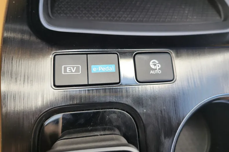 Nissan X-Trail din 2025 cu 2.500 km - oferta NIS162711 - foto 11