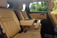 Nissan X-Trail din 2025 cu 2.500 km - oferta NIS162711 - foto 16