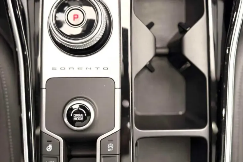 Kia Sorento din 2021 cu 106.000 km - oferta KIA162712 - foto 29