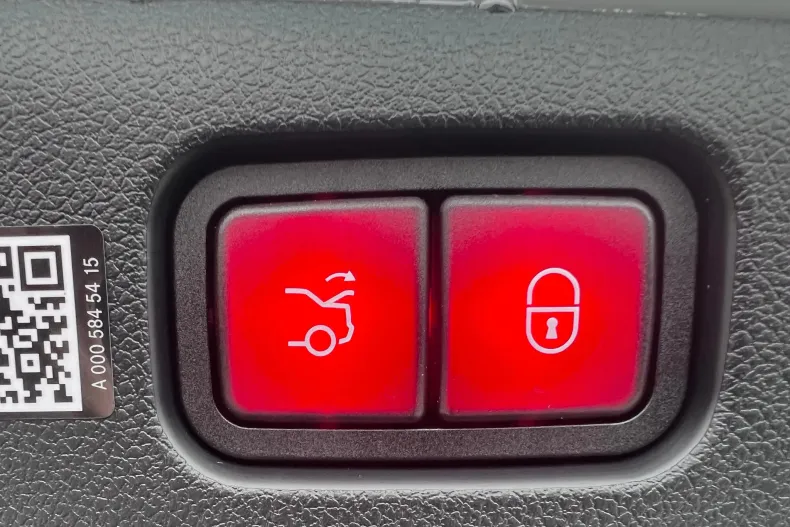 Mercedes-Benz E din 2025 cu 10 km - oferta MER162716 - foto 5