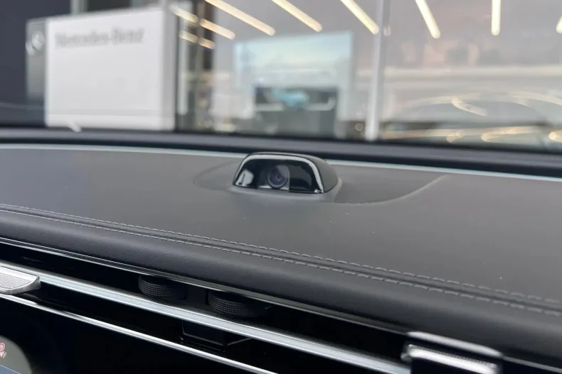 Mercedes-Benz E din 2025 cu 10 km - oferta MER162716 - foto 21