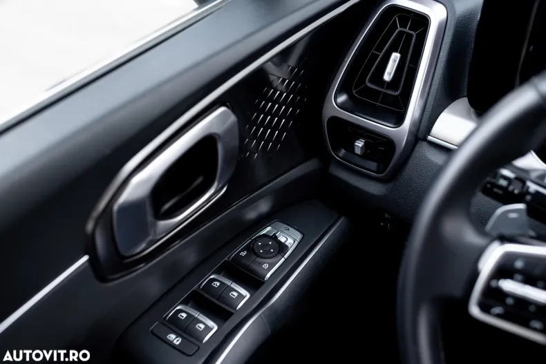 Kia Sorento din 2022 cu 32.802 km - oferta KIA162720 - foto 18