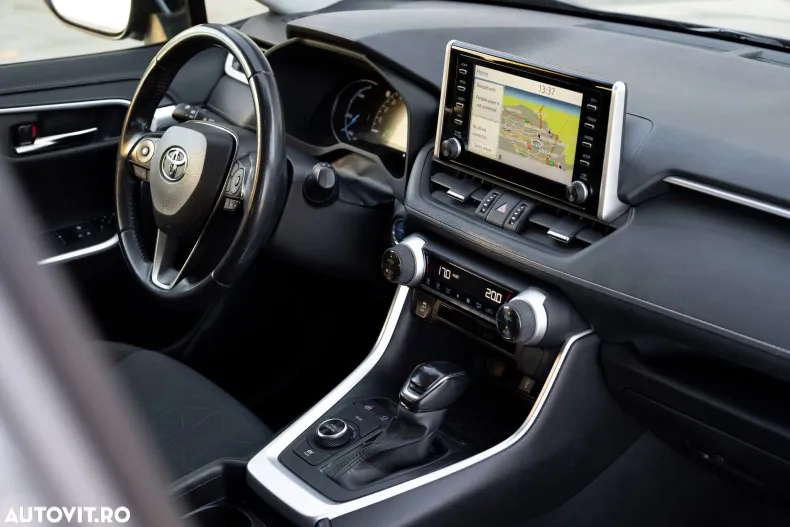 Toyota RAV4 din 2021 cu 123.197 km - oferta TOY162721 - foto 6