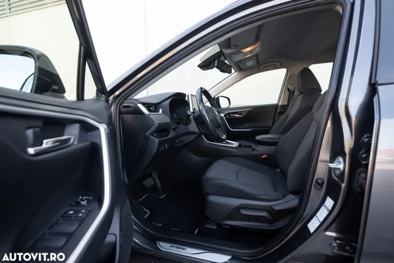 Toyota RAV4 din 2021 cu 123.197 km - oferta TOY162721 - foto 10