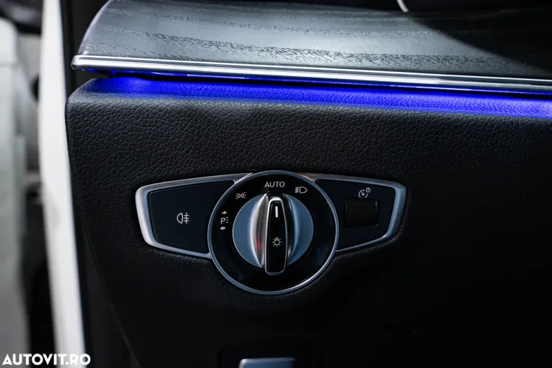 Mercedes-Benz E din 2022 cu 158.001 km - oferta MER162723 - foto 28