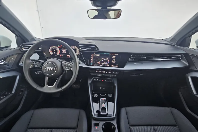 Audi A3 din 2023 cu 120 km - oferta AUD162730 - foto 11