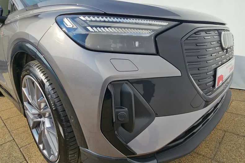 Audi Q4 din 2023 cu 31.815 km - oferta AUD162732 - foto 8