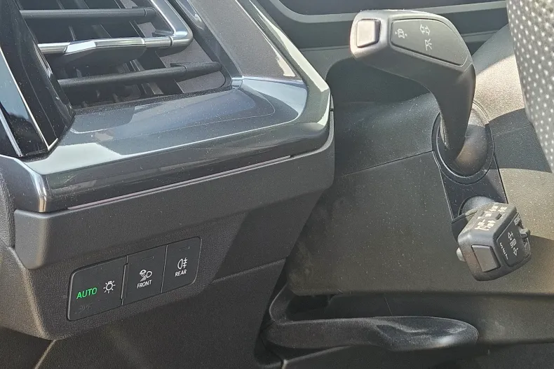 Audi Q4 din 2023 cu 31.815 km - oferta AUD162732 - foto 11