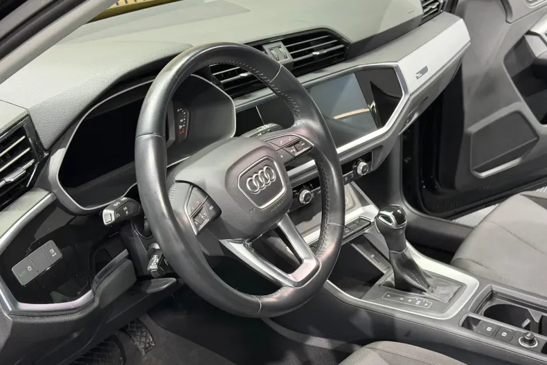 Audi Q3 din 2020 cu 125.192 km - oferta AUD162734 - foto 11