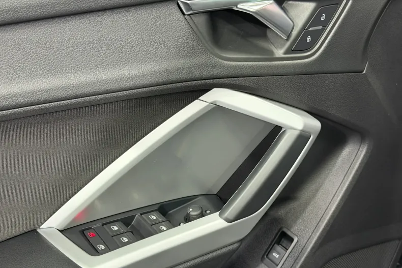 Audi Q3 din 2020 cu 125.192 km - oferta AUD162734 - foto 18