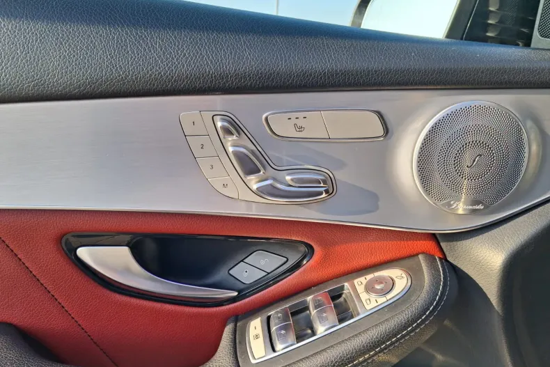 Mercedes-Benz GLC din 2019 cu 100.000 km - oferta MER162741 - foto 13