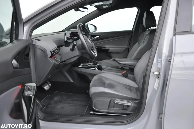Volkswagen ID.4 din 2022 cu 64.715 km - oferta VOL162745 - foto 13