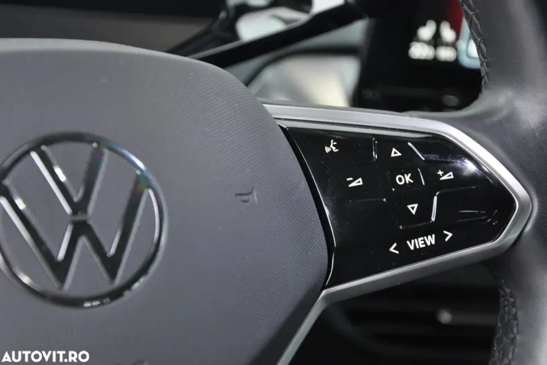 Volkswagen ID.4 din 2022 cu 64.715 km - oferta VOL162745 - foto 17