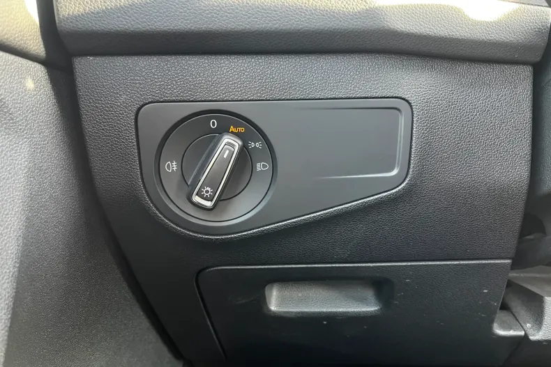 Volkswagen Tiguan din 2023 cu 83.854 km - oferta VOL162748 - foto 20