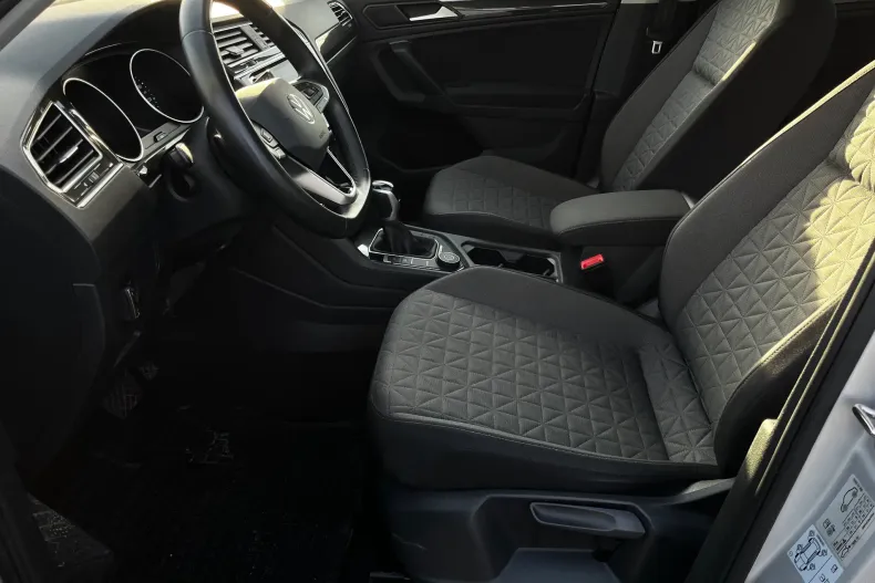 Volkswagen Tiguan din 2023 cu 82.529 km - oferta VOL162750 - foto 10