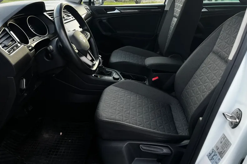 Volkswagen Tiguan din 2023 cu 85.285 km - oferta VOL162751 - foto 10