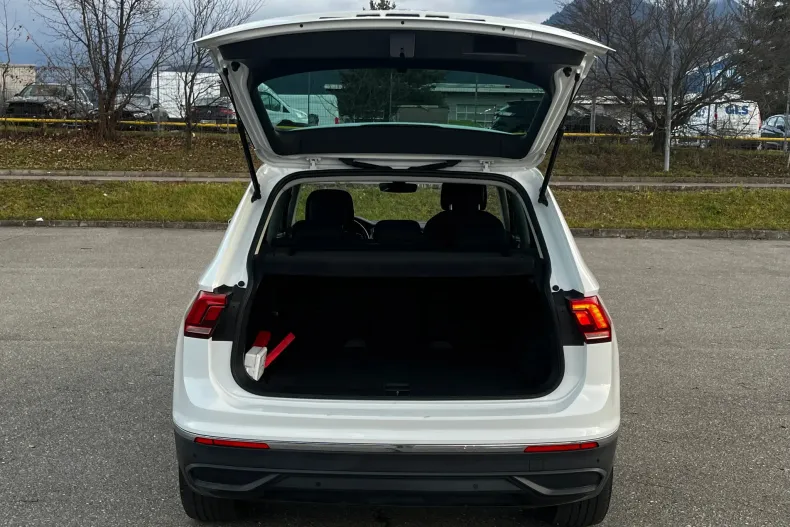 Volkswagen Tiguan din 2023 cu 85.285 km - oferta VOL162751 - foto 27