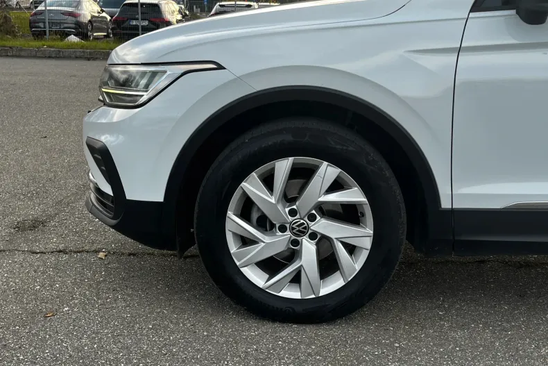 Volkswagen Tiguan din 2023 cu 85.285 km - oferta VOL162751 - foto 28