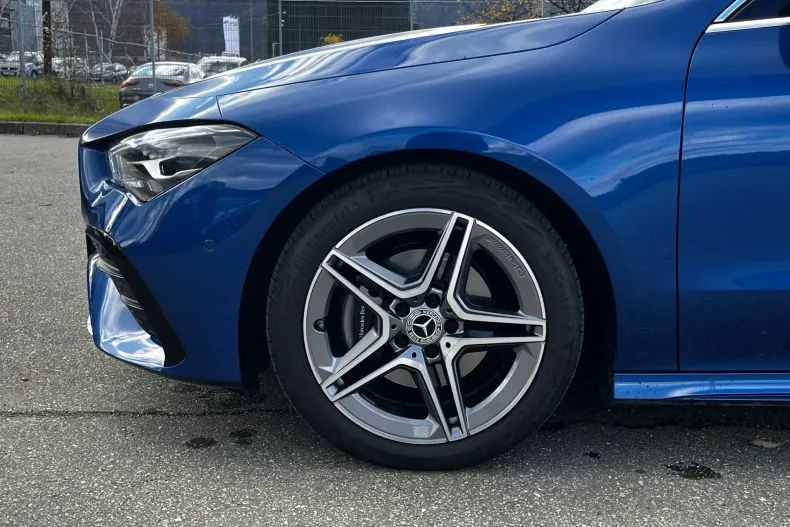 Mercedes-Benz CLA din 2024 cu 12.446 km - oferta MER162756 - foto 29