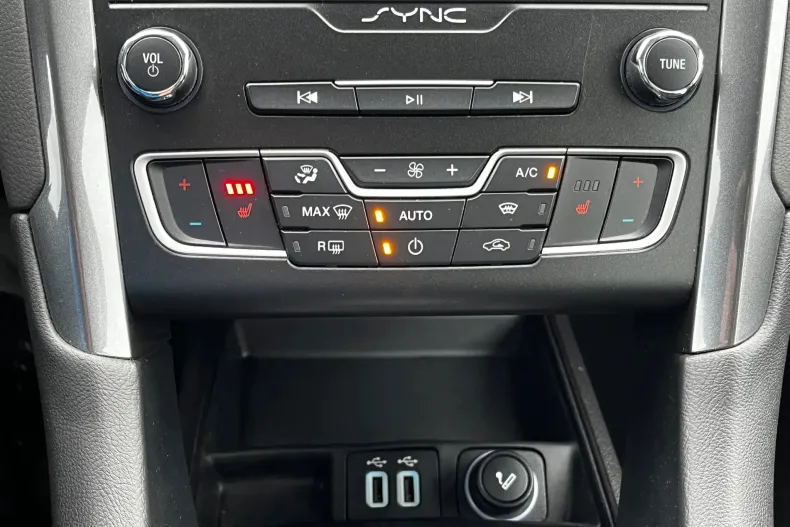 Ford Mondeo din 2021 cu 154.589 km - oferta FOR162758 - foto 20