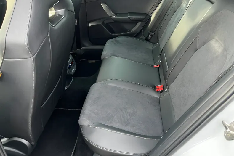 Cupra Formentor din 2025 cu 10.405 km - oferta CUP162759 - foto 11