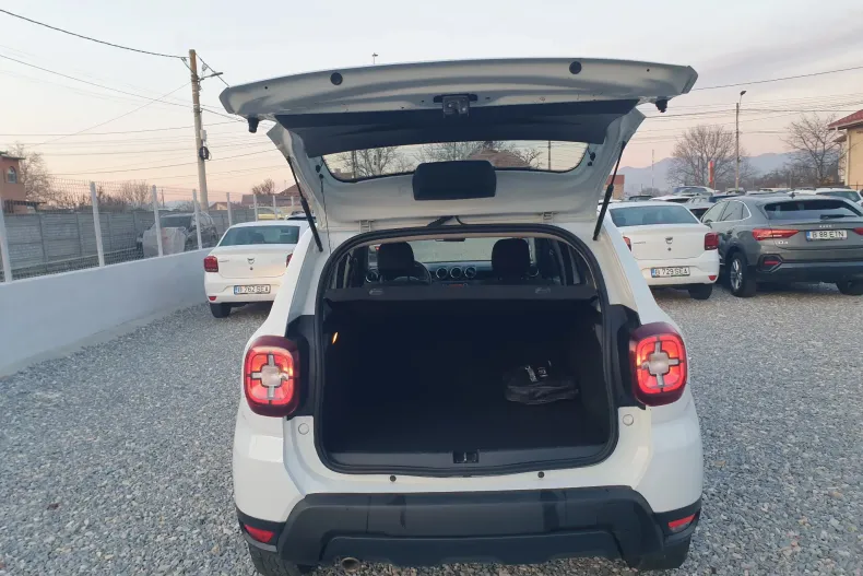 Dacia Duster din 2021 cu 107.925 km - oferta DAC162765 - foto 9