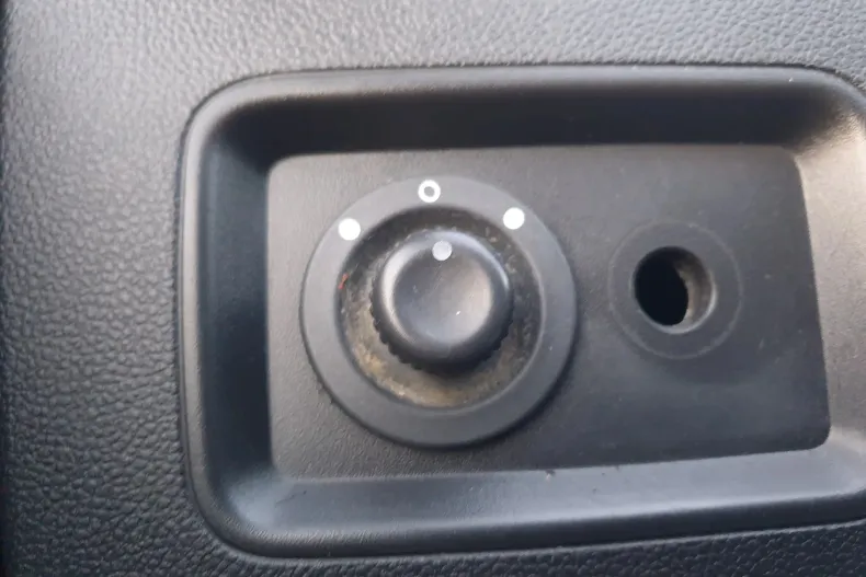 Dacia Duster din 2021 cu 107.925 km - oferta DAC162765 - foto 26