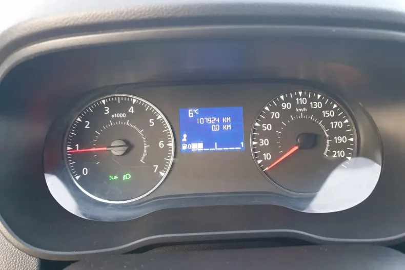 Dacia Duster din 2021 cu 107.925 km - oferta DAC162765 - foto 29