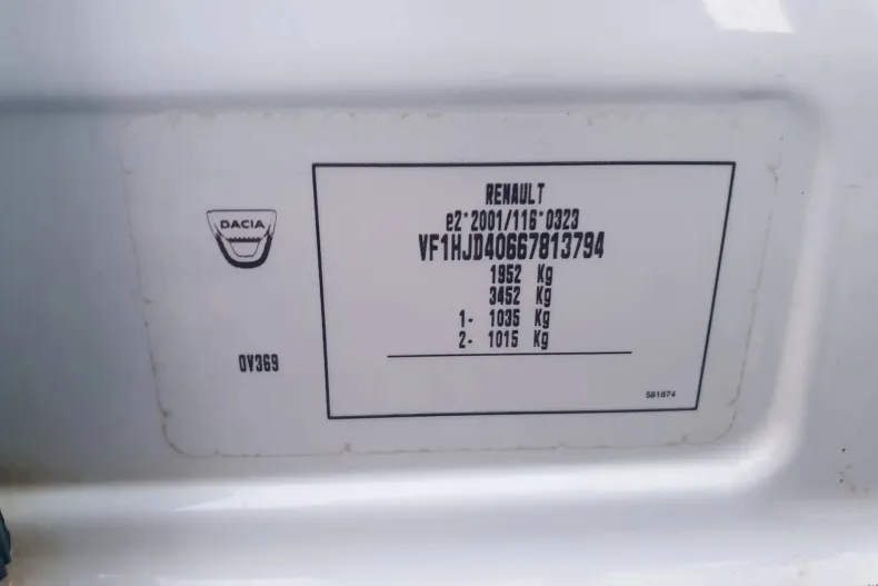 Dacia Duster din 2021 cu 107.925 km - oferta DAC162765 - foto 35