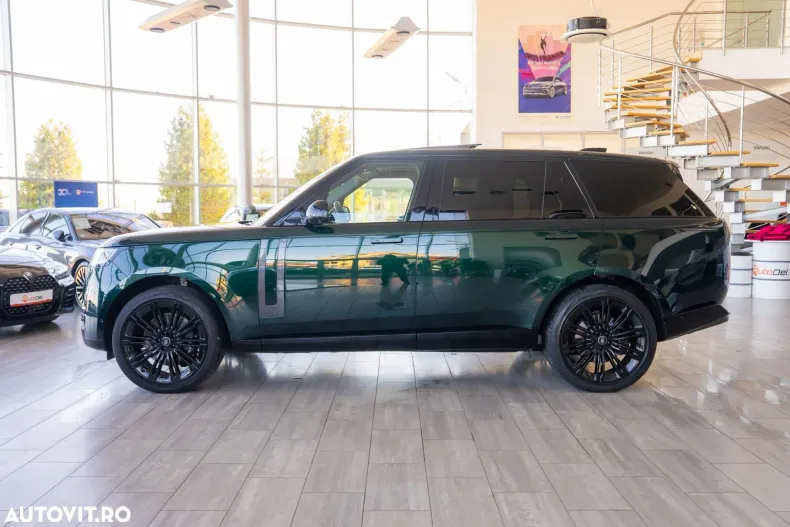 Land Rover Range Rover din 2024 cu 46.830 km - oferta LAN162768 - foto 10