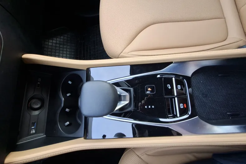 MG HS din 2025 cu 1.769 km - oferta MG0162777 - foto 26