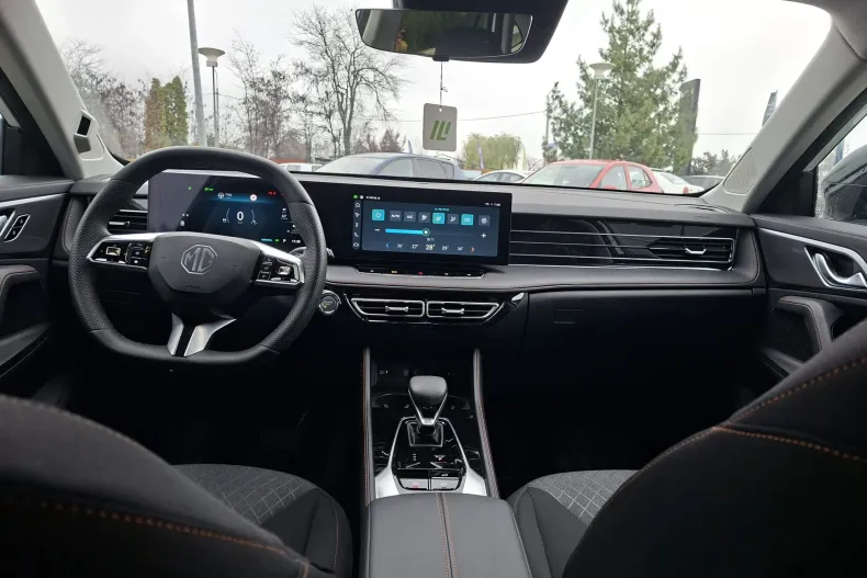 MG EHS din 2024 cu 3.041 km - oferta MG0162778 - foto 16