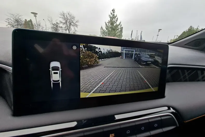 MG MG3 din 2024 cu 4.487 km - oferta MG0162779 - foto 16