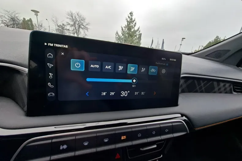 MG MG3 din 2024 cu 4.487 km - oferta MG0162779 - foto 21