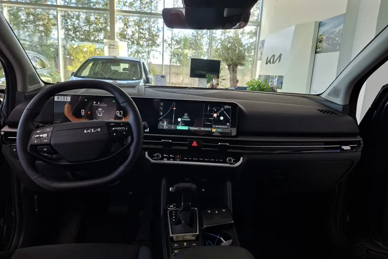 Kia Sportage din 2025 cu 1 km - oferta KIA162781 - foto 18