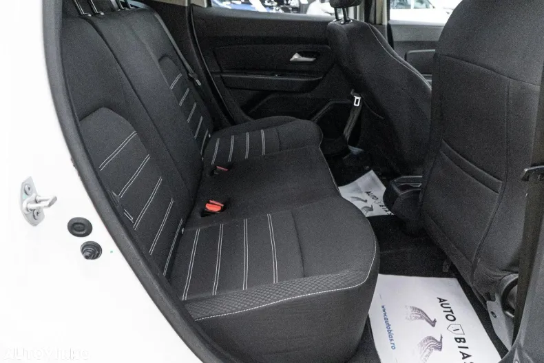 Dacia Duster din 2022 cu 90.000 km - oferta DAC162786 - foto 8