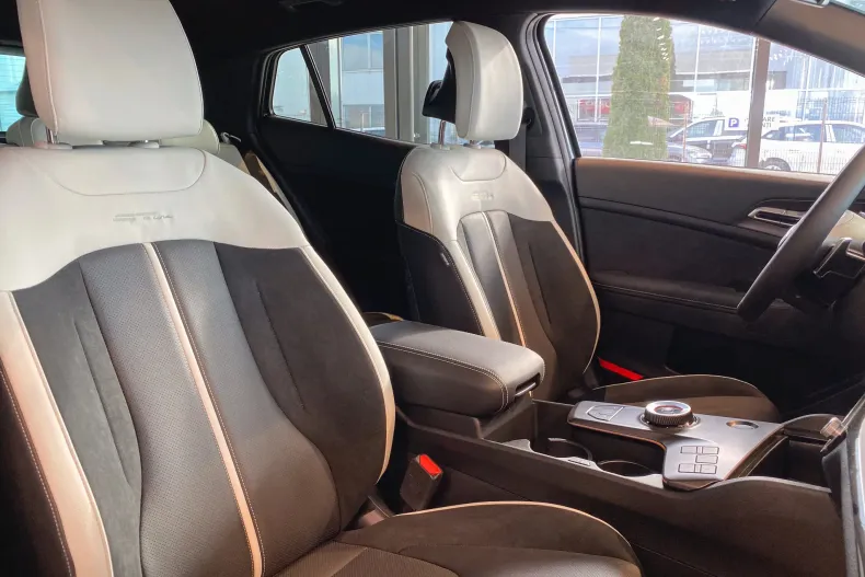 Kia Sportage din 2025 cu 6 km - oferta KIA162795 - foto 10