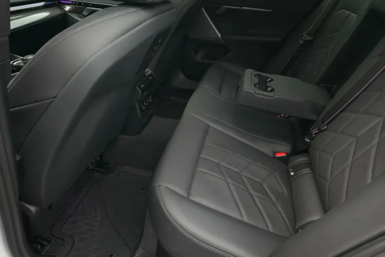 BMW Seria 5 din 2024 cu 36.900 km - oferta BMW162798 - foto 32