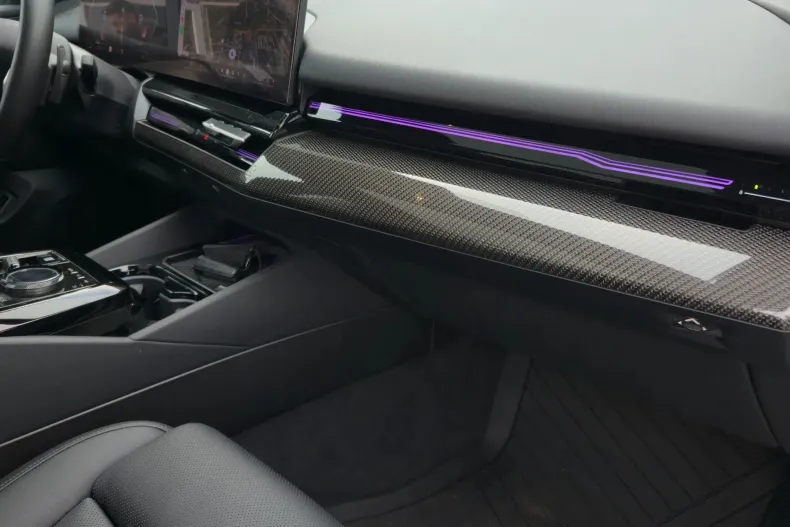 BMW Seria 5 din 2024 cu 36.900 km - oferta BMW162798 - foto 33