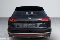 Volkswagen Touareg din 2022 cu 64.680 km - oferta VOL162800 - foto 5