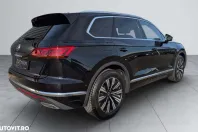 Volkswagen Touareg din 2022 cu 64.680 km - oferta VOL162800 - foto 6