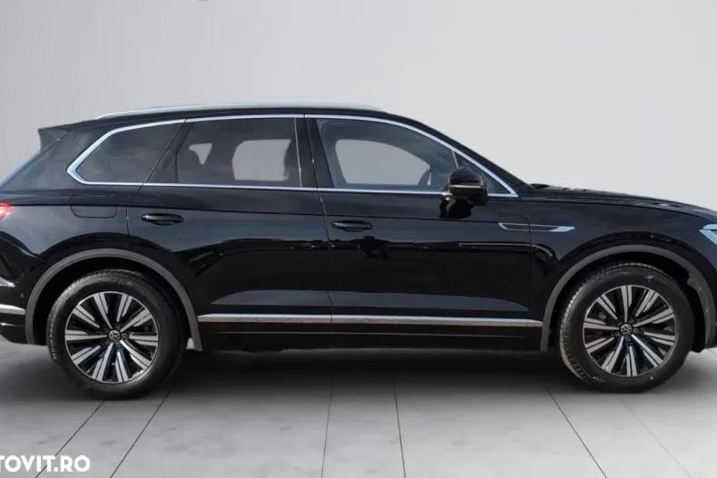 Volkswagen Touareg din 2022 cu 64.680 km - oferta VOL162800 - foto 7